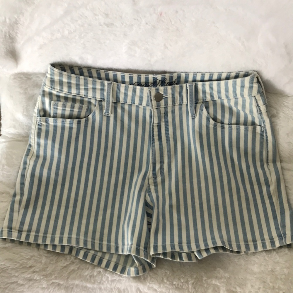 Don’t fit because they are too big!
